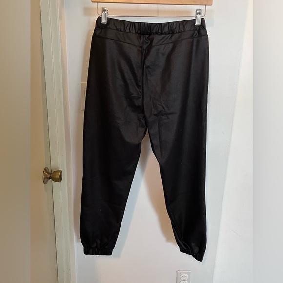 TopShop Faux Leather Jogger - Picture 3 of 3